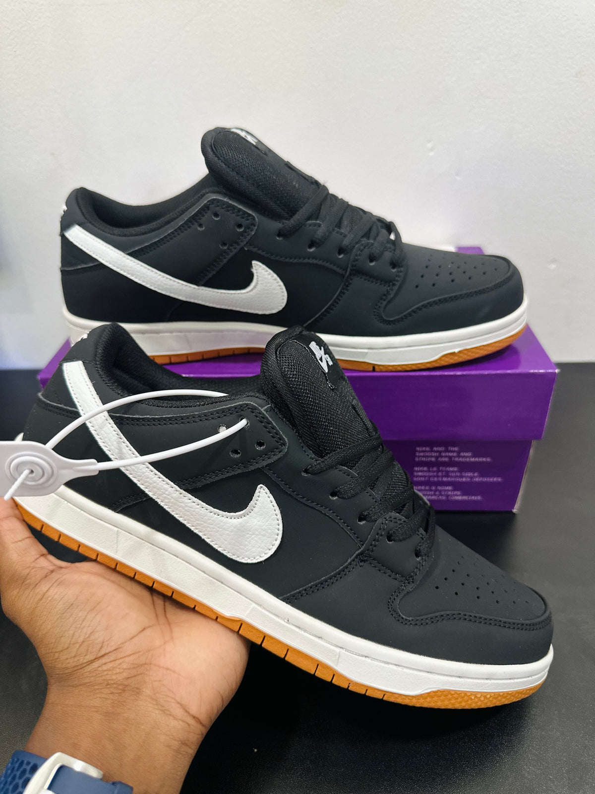 Nike SB Dunk Low Black Gum