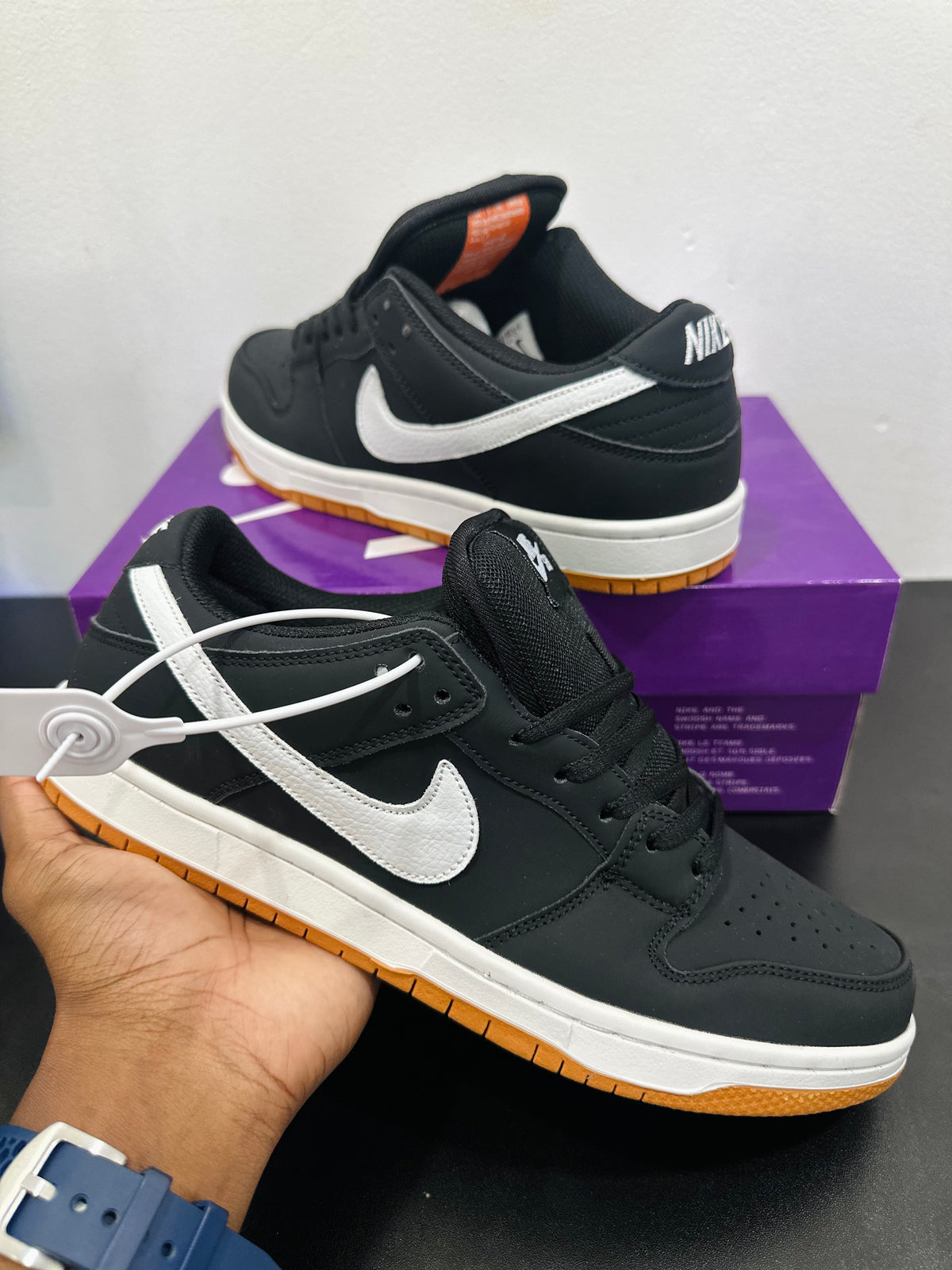 Nike SB Dunk Low Black Gum
