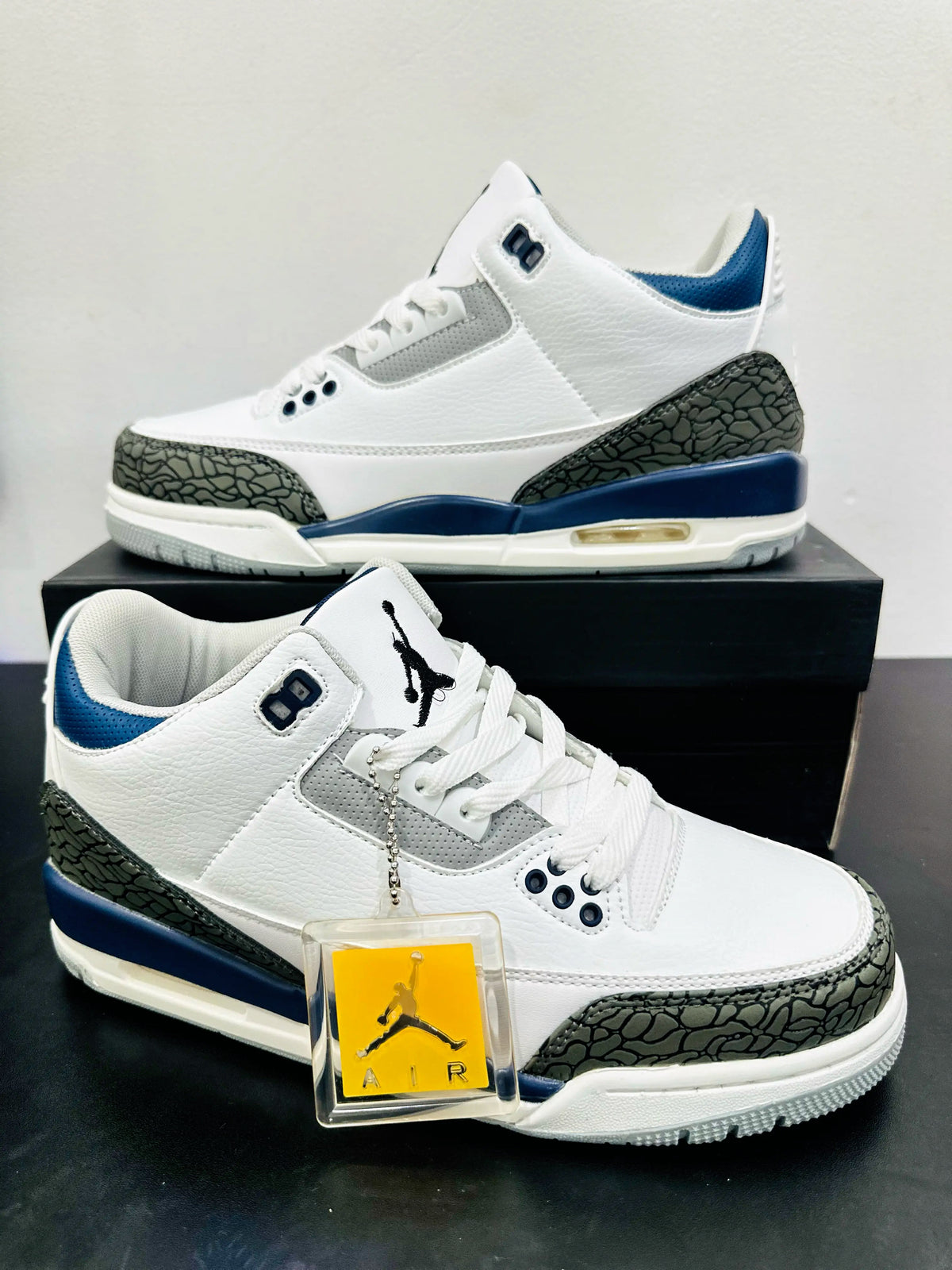 Nike Air Jordan 3 Midnight Navy