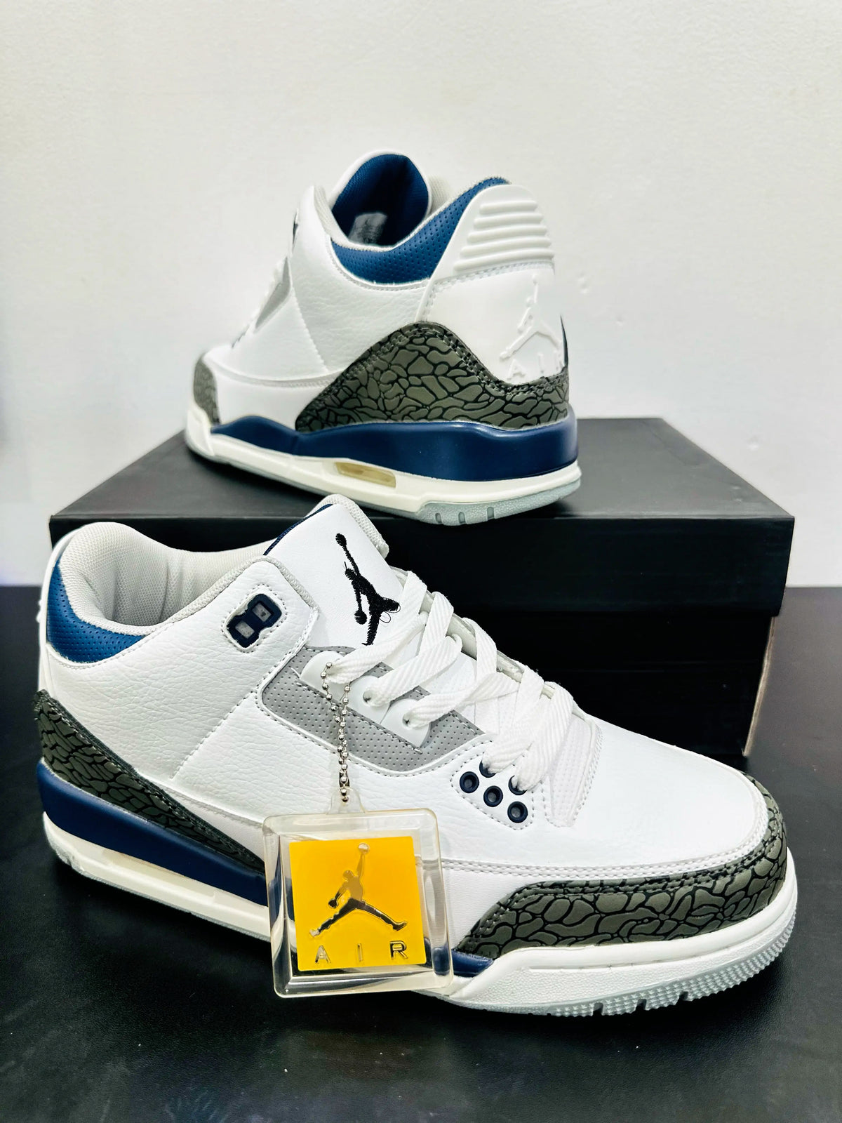 Nike Air Jordan 3 Midnight Navy