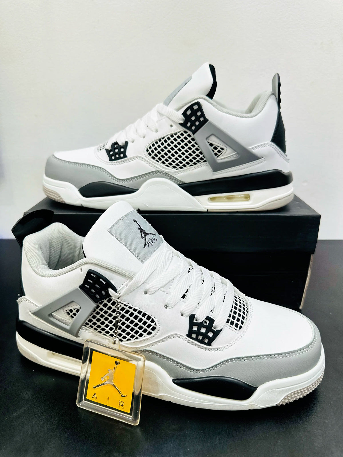 Nike Air Jordan 4 Military Black
