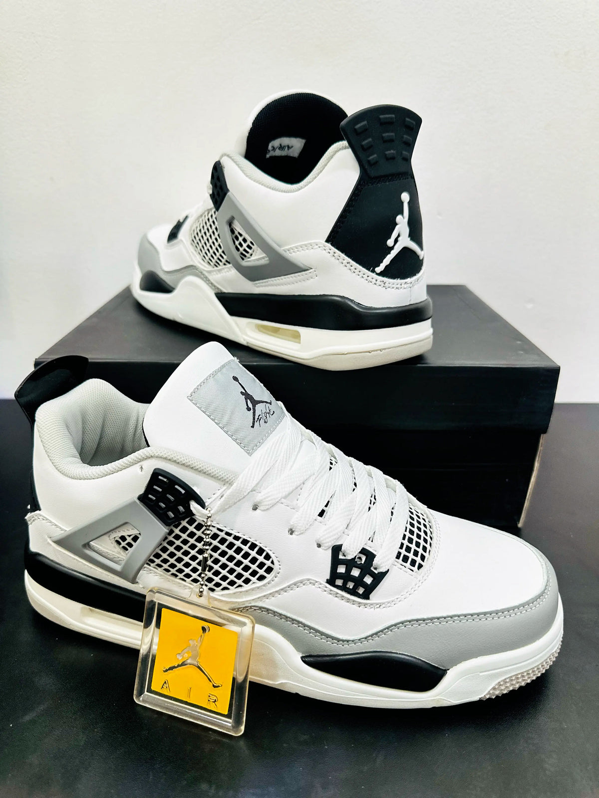 Nike Air Jordan 4 Military Black