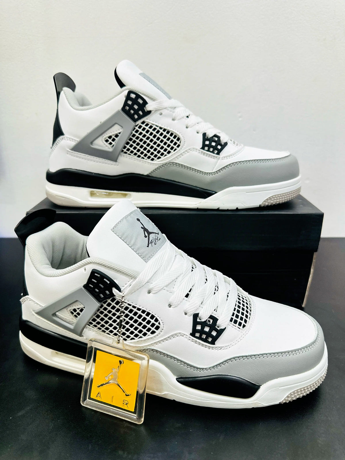 Nike Air Jordan 4 Military Black