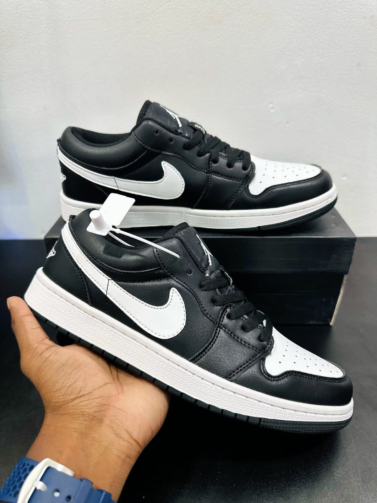 Nike Air Jordan 1 Low Orca