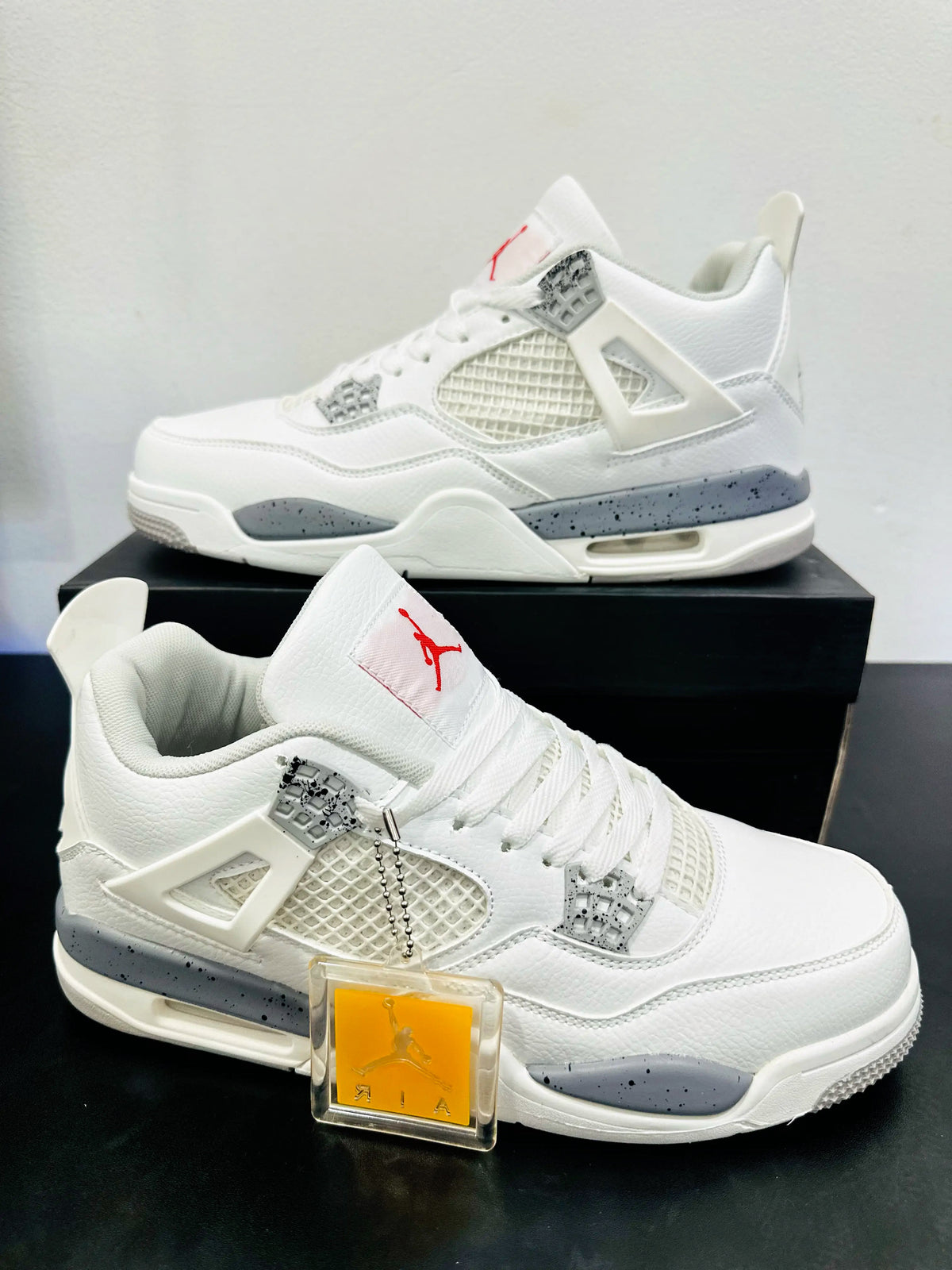 Nike Air Jordan 4 White Oreo