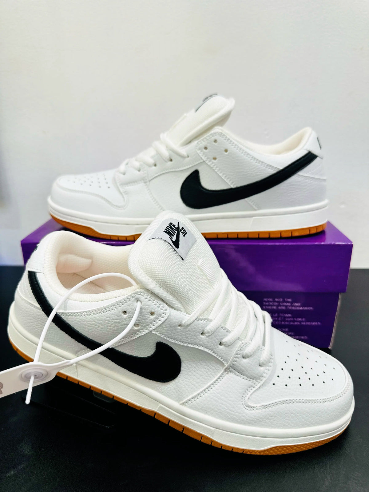 Nike SB Dunk Low White Gum