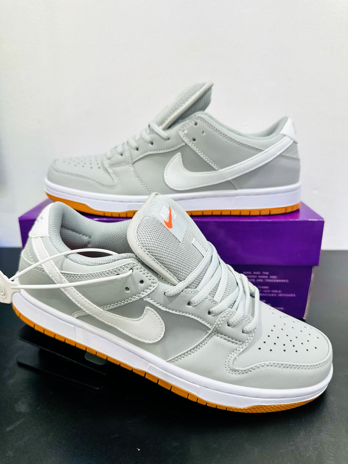 Nike SB Dunk Low Wolf Grey Gum
