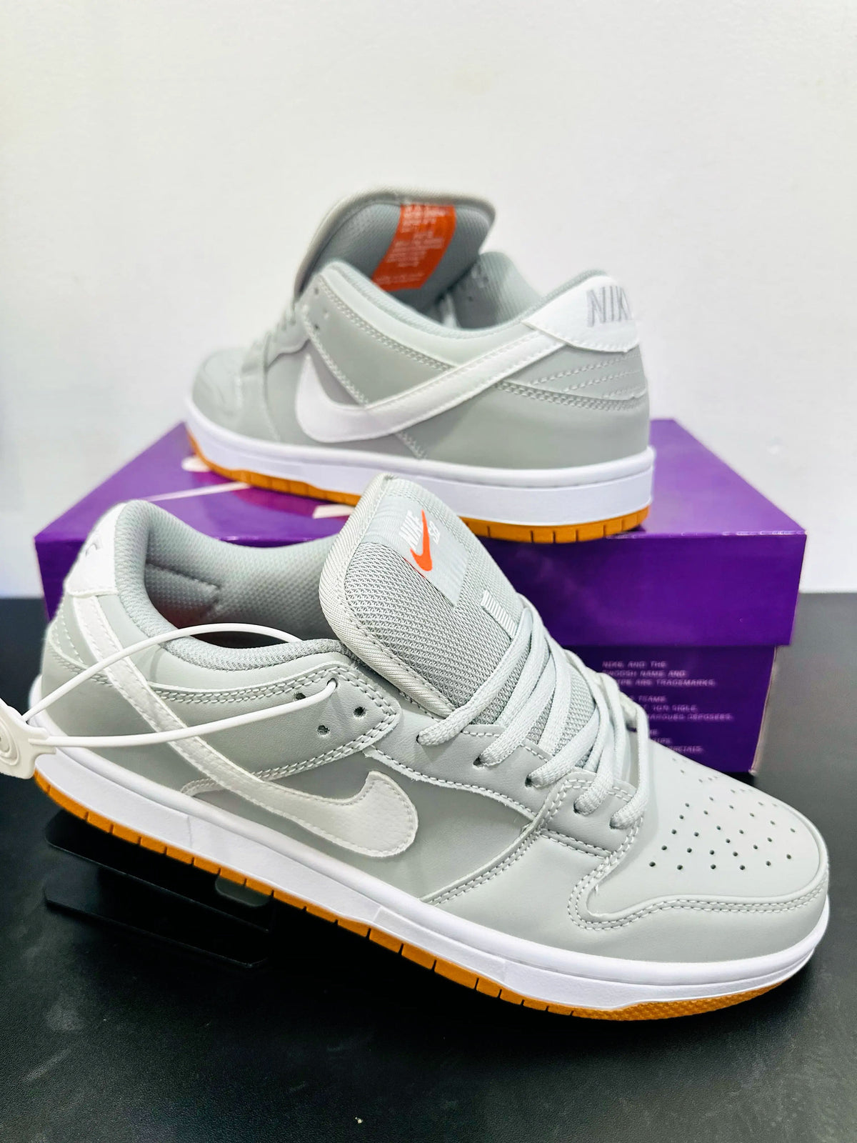 Nike SB Dunk Low Wolf Grey Gum