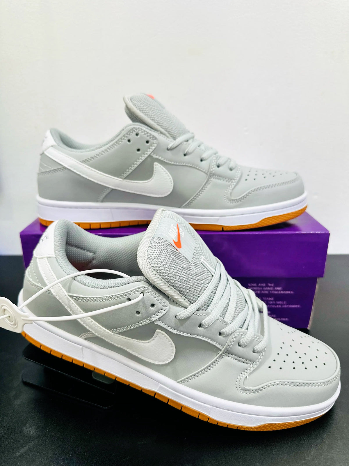 Nike SB Dunk Low Wolf Grey Gum