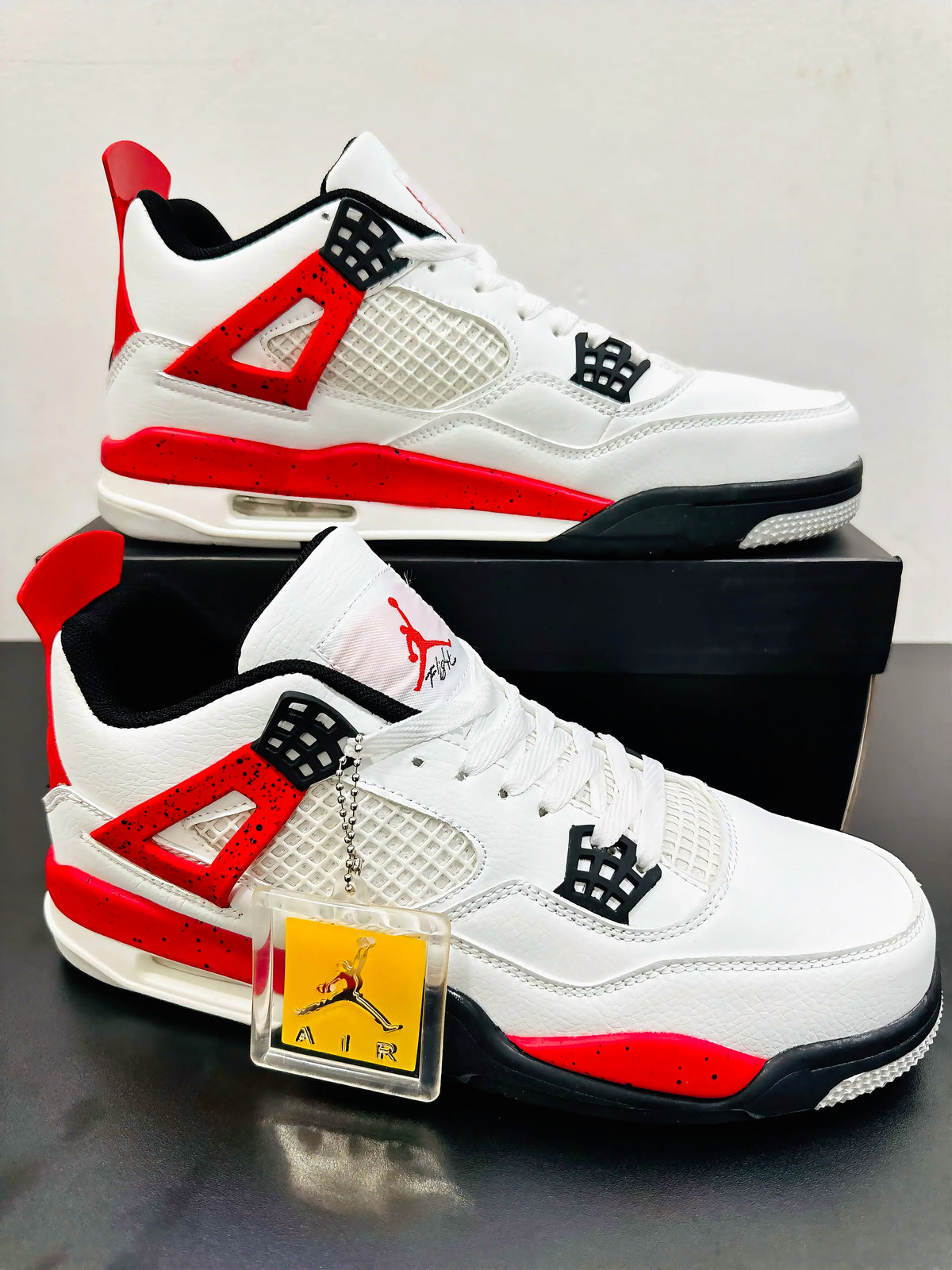 Nike Air Jordan 4 Red Cement